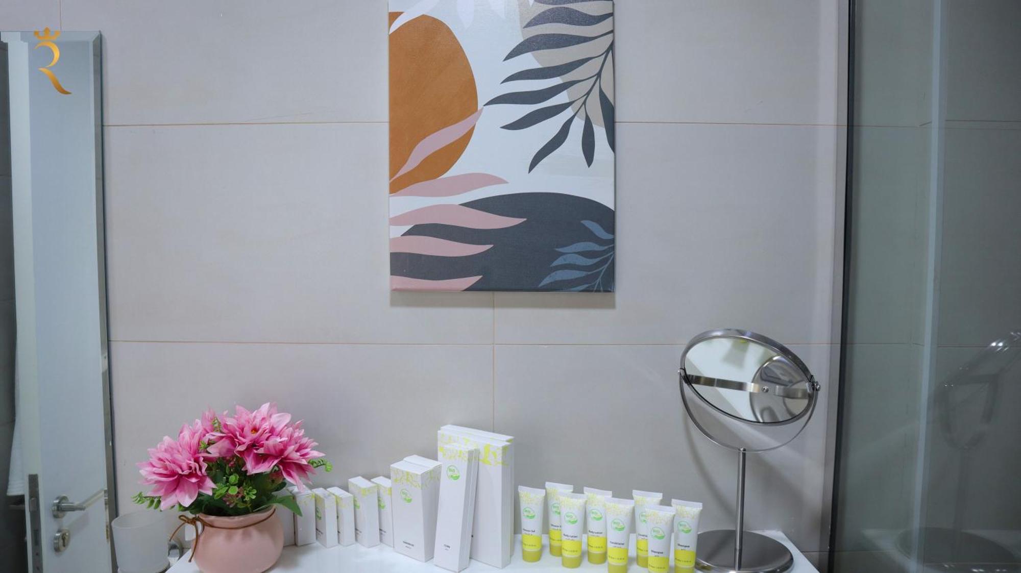 Modern 1br Masdar
